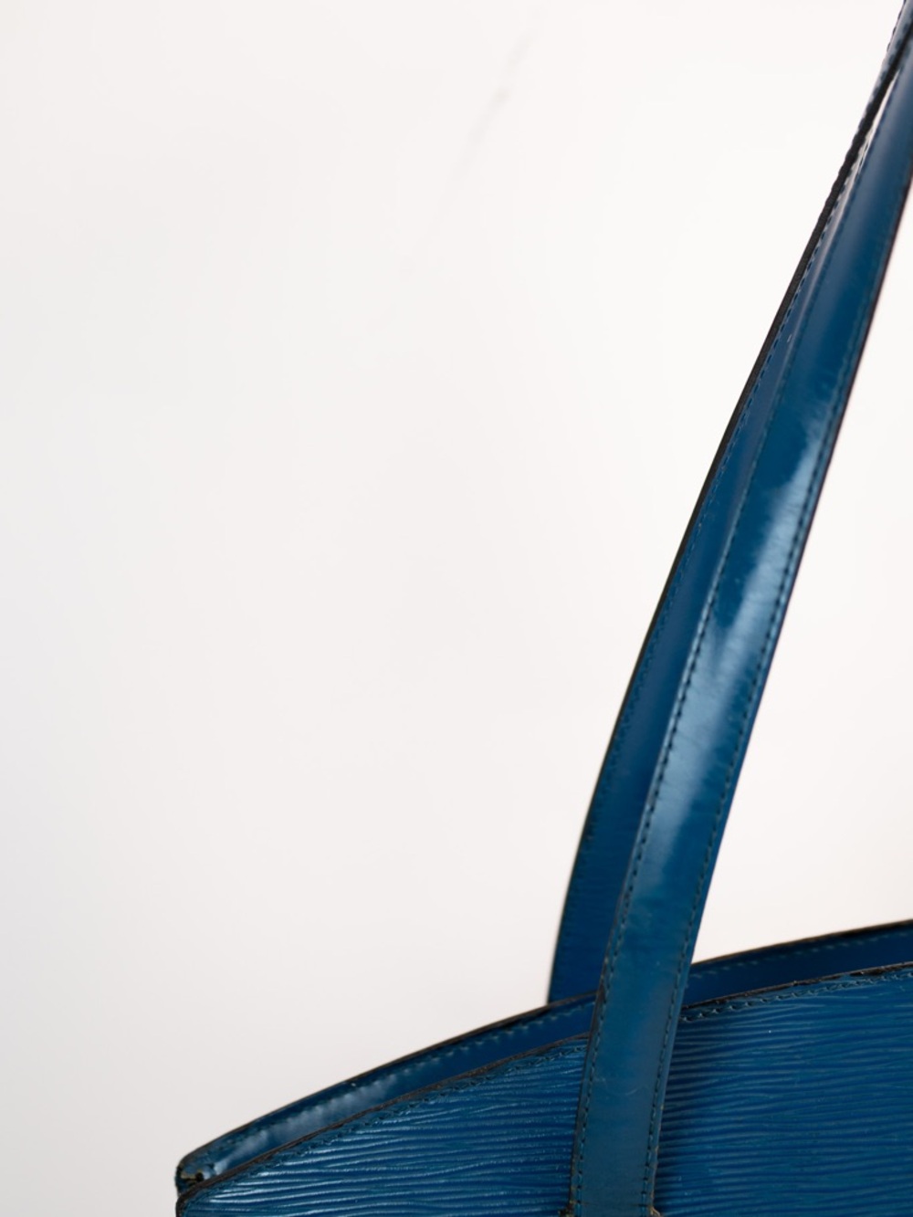 Louis Vuitton Blue Epi Leather Tote Bag - Picture 2 of 9